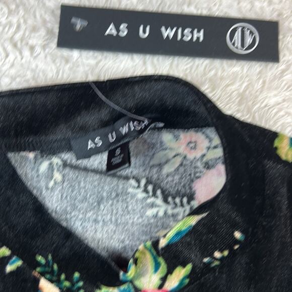 As U Wish long sleeved floral print black velvet mock neck dress, size small - Picture 7 of 9